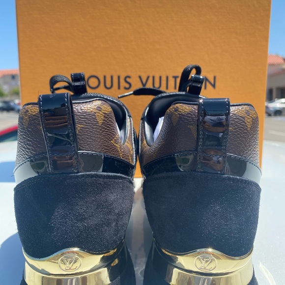 Brand new never worn Louis Vuitton shoes size 8.5 women’s with digital receipt - Picture 3 of 7